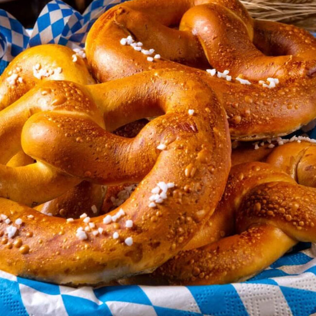 Ev Yapımı Pretzel Simit Tarifi