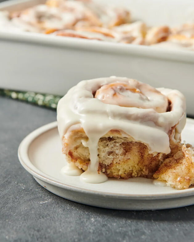 Ev Yapımı Tarçınlı Çörekler